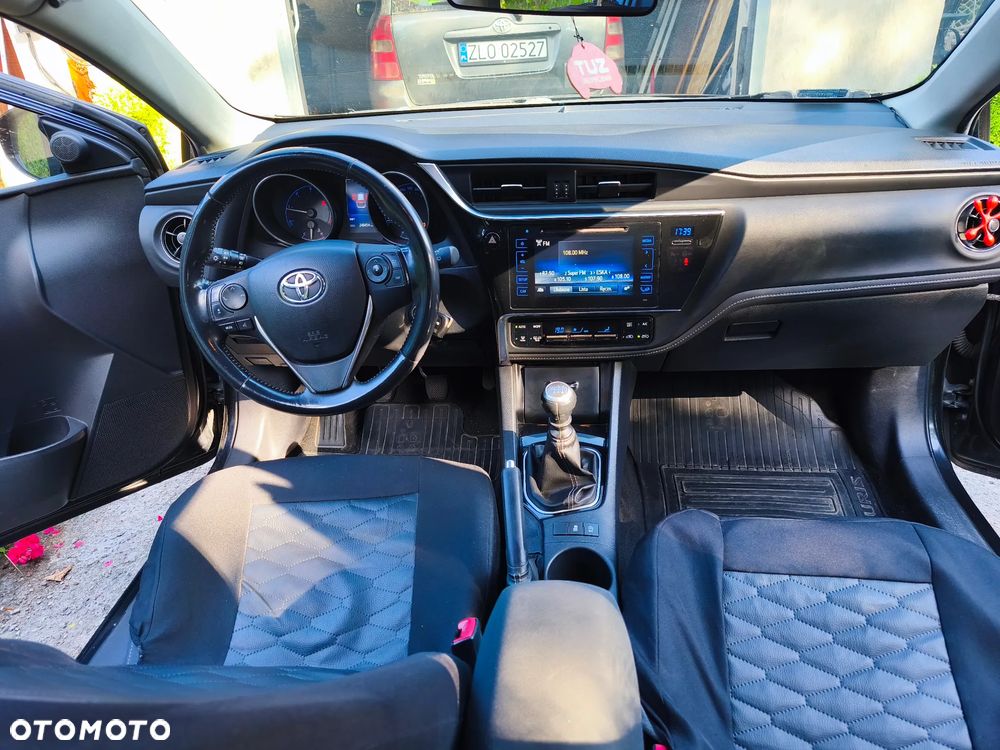 Toyota Auris 1.6 D-4D Comfort - 5