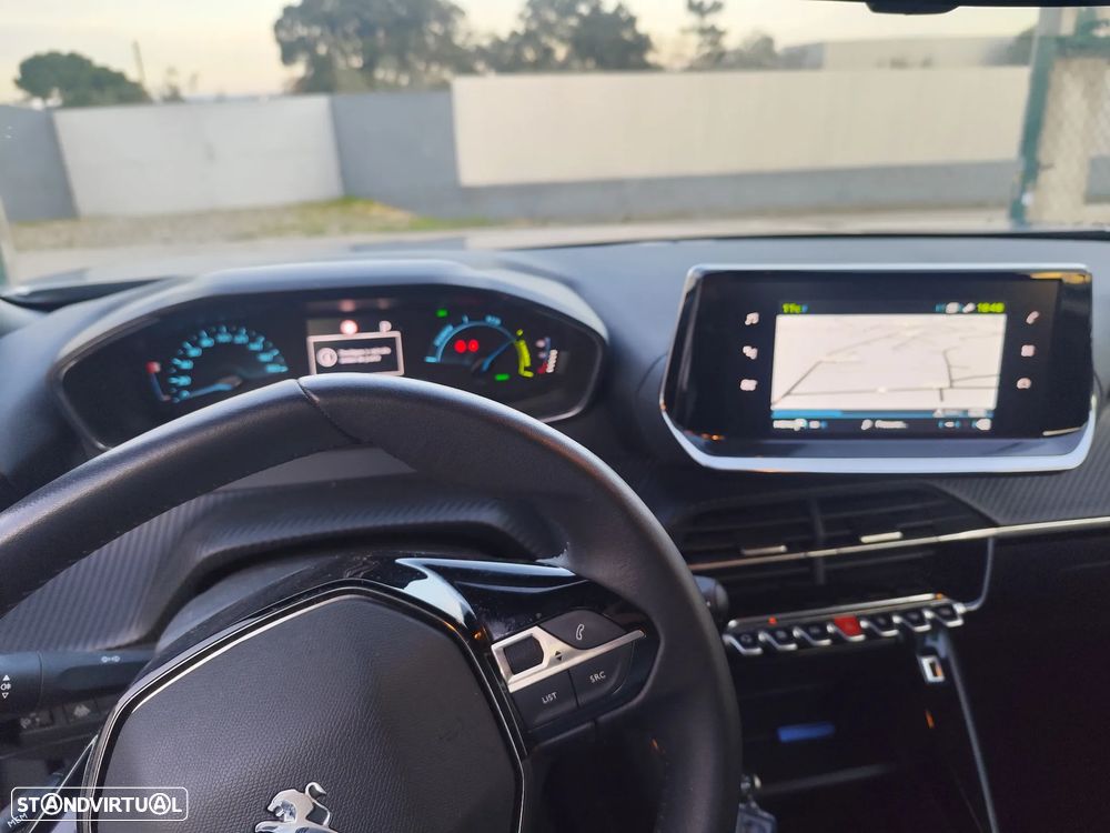 Peugeot e-2008 Active Pack - 6