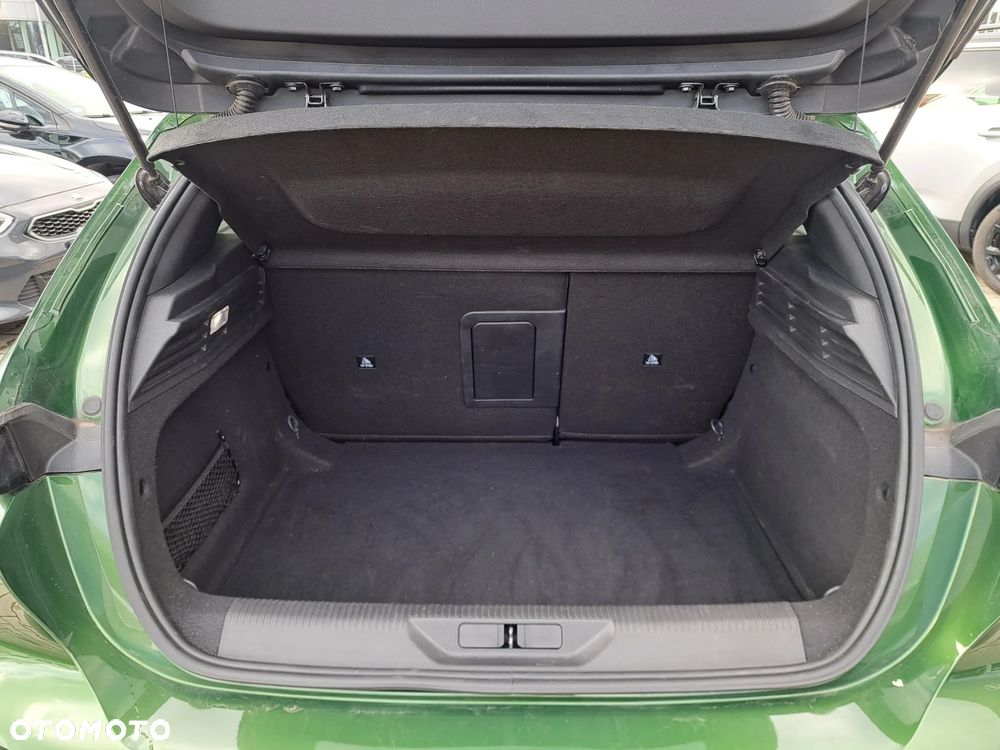 Peugeot 308 1.5 BlueHDi Allure S&S EAT8 - 11