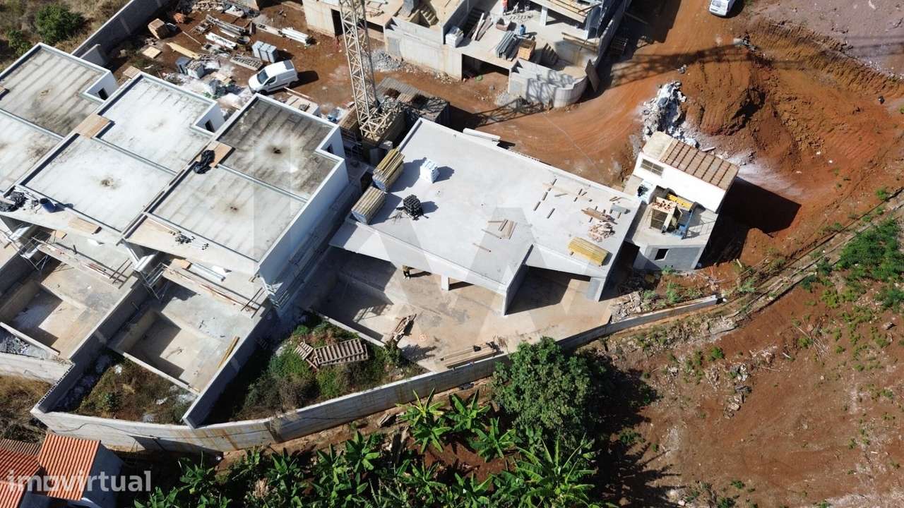Moradia | Tipologia T3 + 1  | Térrea| Vista Mar | Piscina | Funchal | - Grande imagem: 5/16
