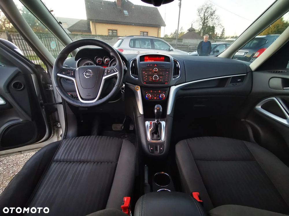 Opel Zafira 2.0 D (CDTI) Automatik Innovation - 9