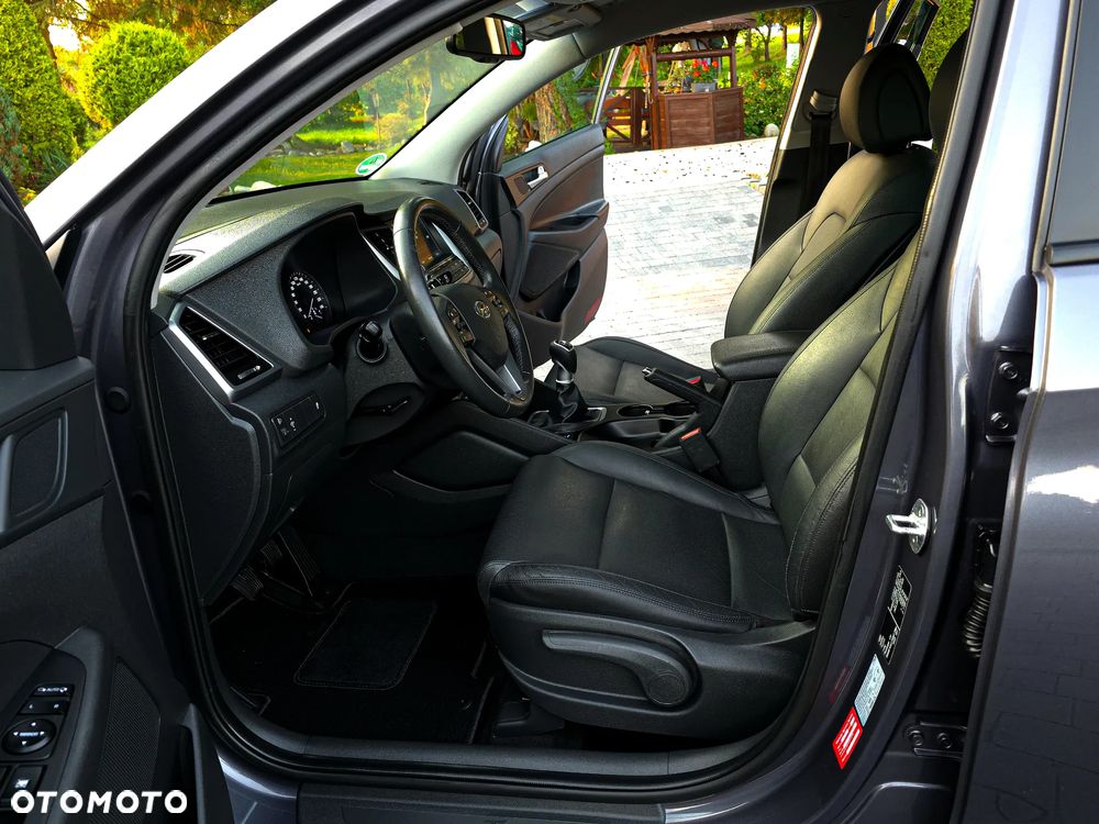 Hyundai Tucson blue 1.6 GDi 2WD Trend - 16
