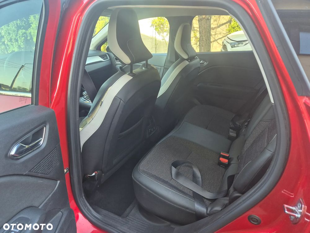 Renault Captur 1.6 E-TECH Plug-In Intens - 6