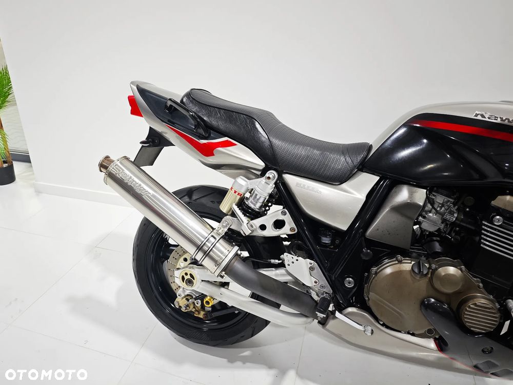 Kawasaki ZRX - 6