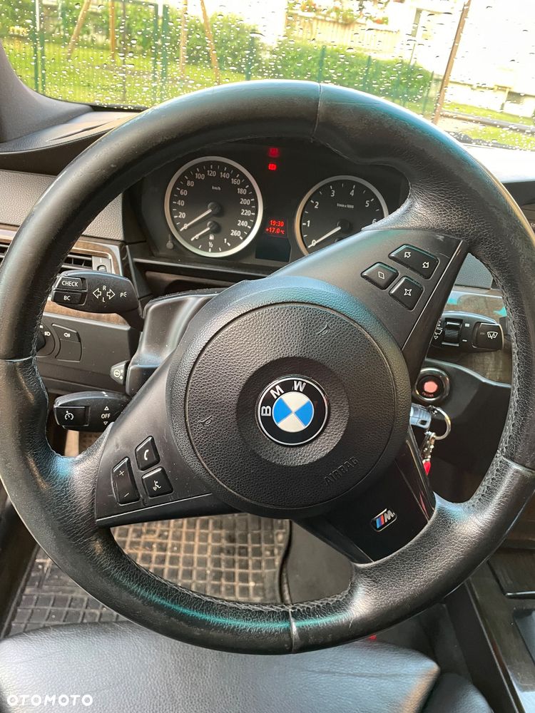 BMW Seria 5 - 8