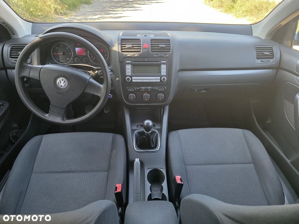 Volkswagen Jetta 1.9 TDI Comfortline - 9