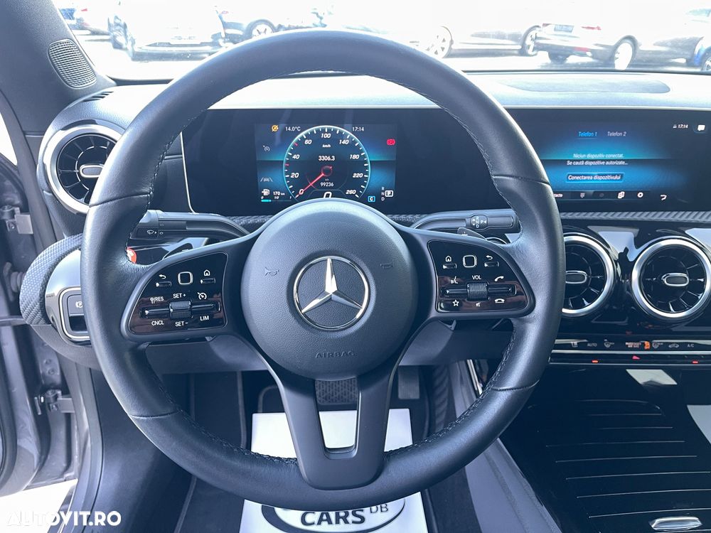 Mercedes-Benz CLA - 38