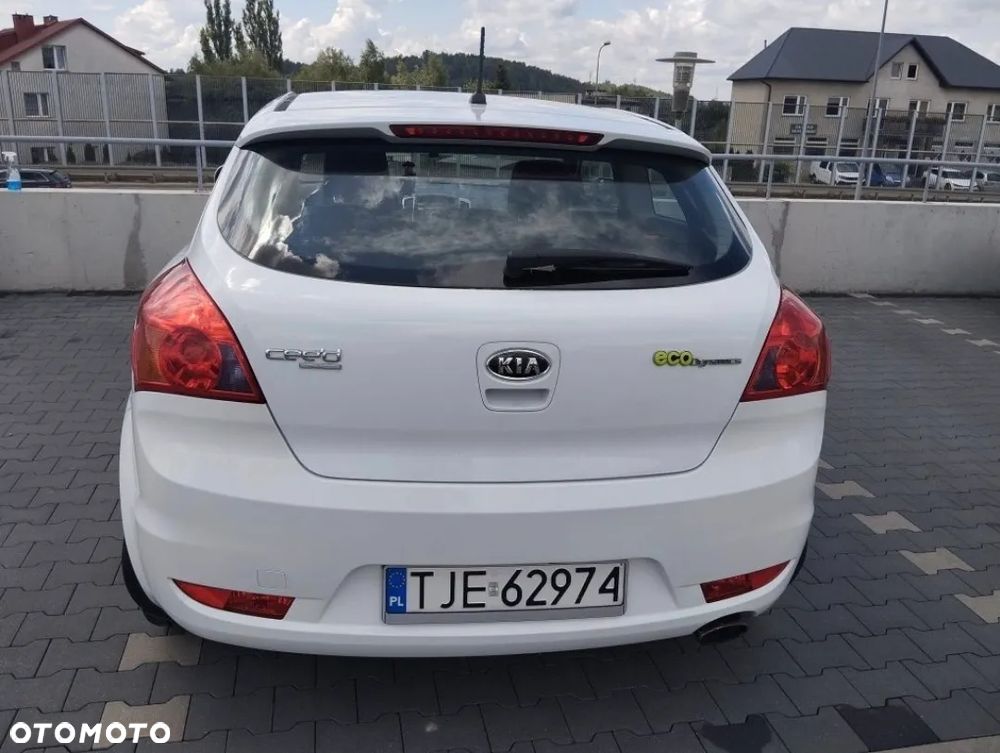 Kia ProCeed Pro_cee'd 1.4 L - 6