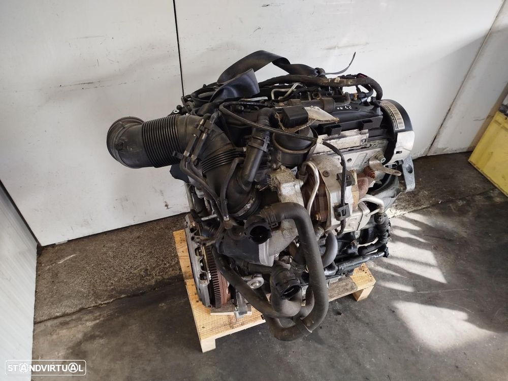 MOTOR COMPLETO VOLKSWAGEN TOURAN 1T3 - 8