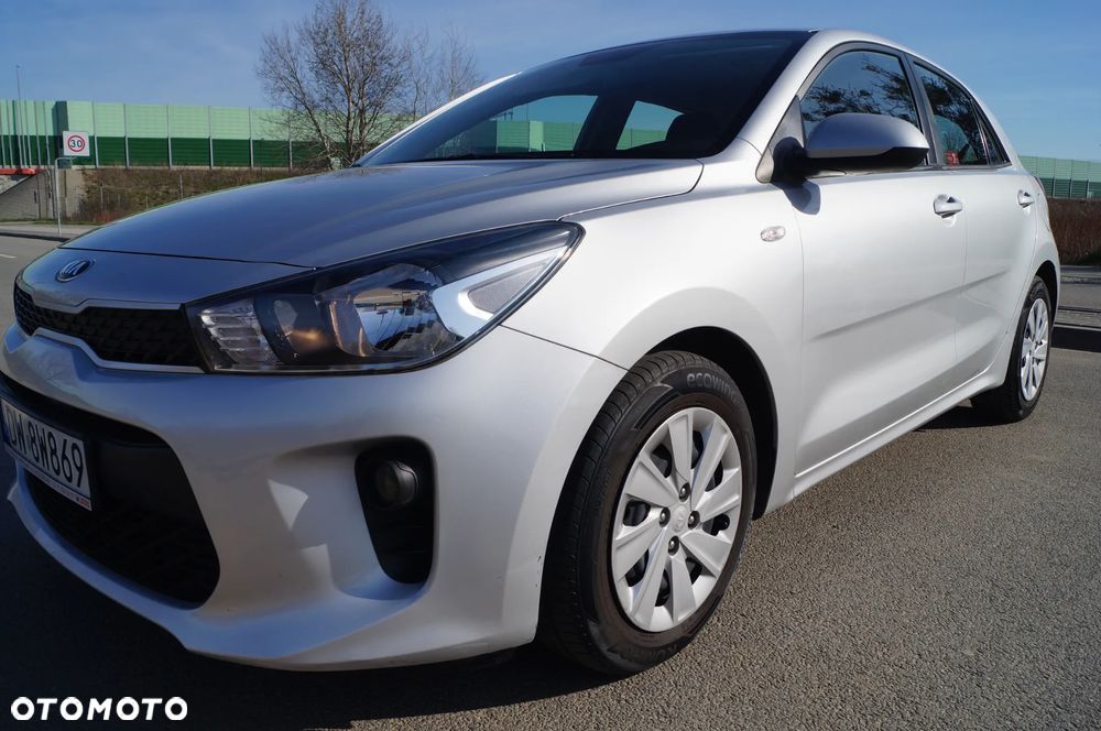 Kia Rio 1.2 L Business Line - 18