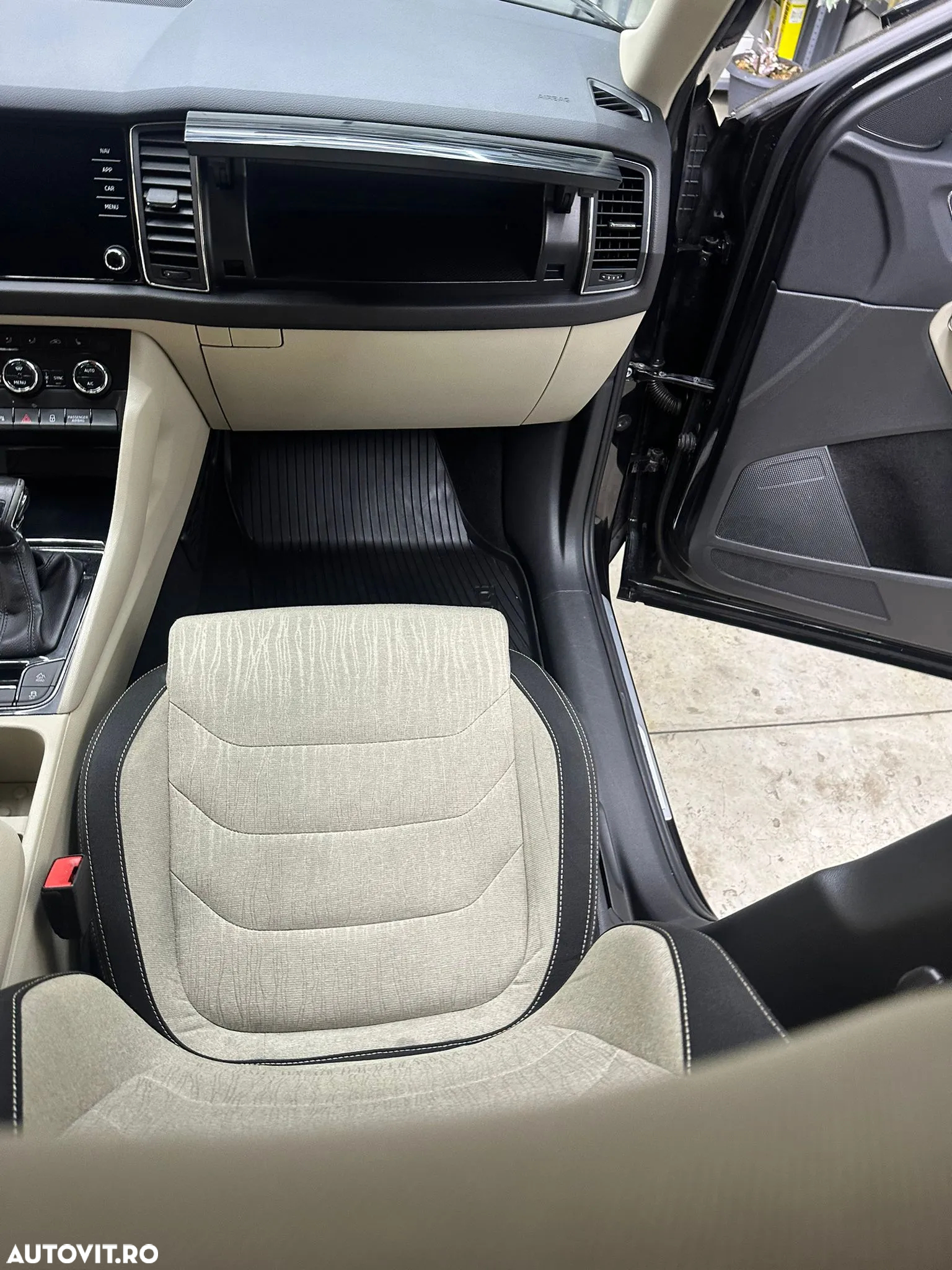 Skoda Kodiaq 2.0 TDI 4X4 DSG Ambition - 4
