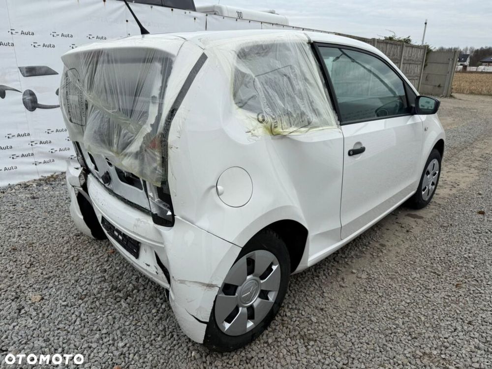 Volkswagen up! club - 6