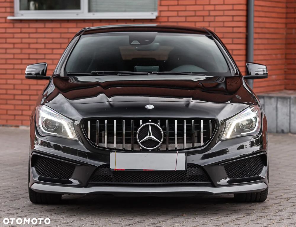 Mercedes-Benz CLA AMG 45 4Matic AMG Sp.sh 7G-DCT - 33