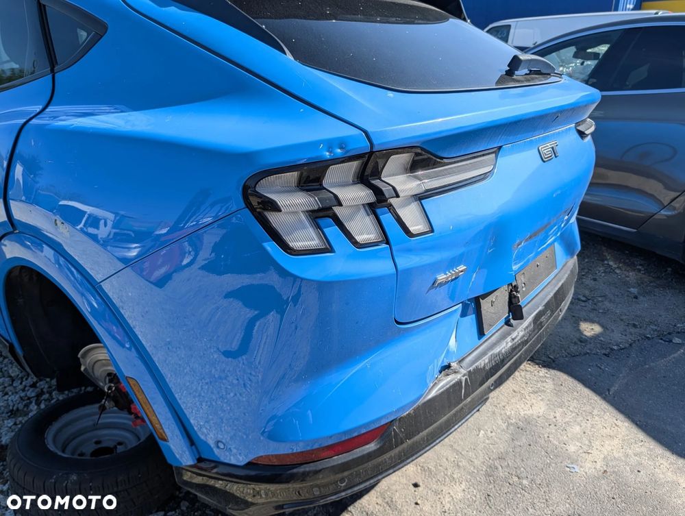 KLAPA BAGAŻNIKA KOMPLETNA FORD MUSTANG MACH E - 2