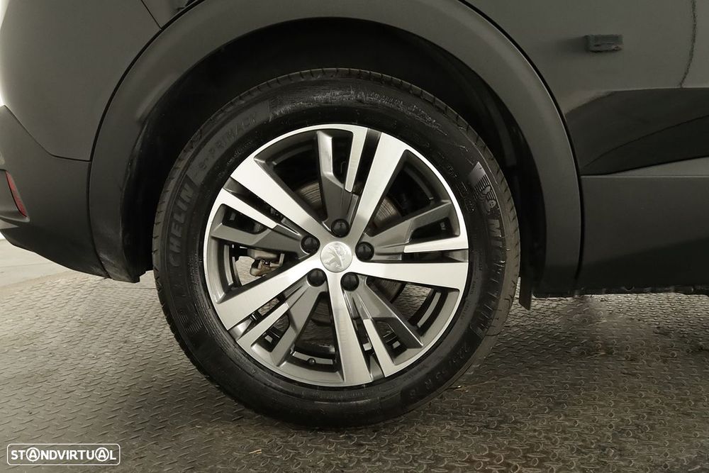 Peugeot 3008 1.6 Hybrid Allure e-EAT8 - 5