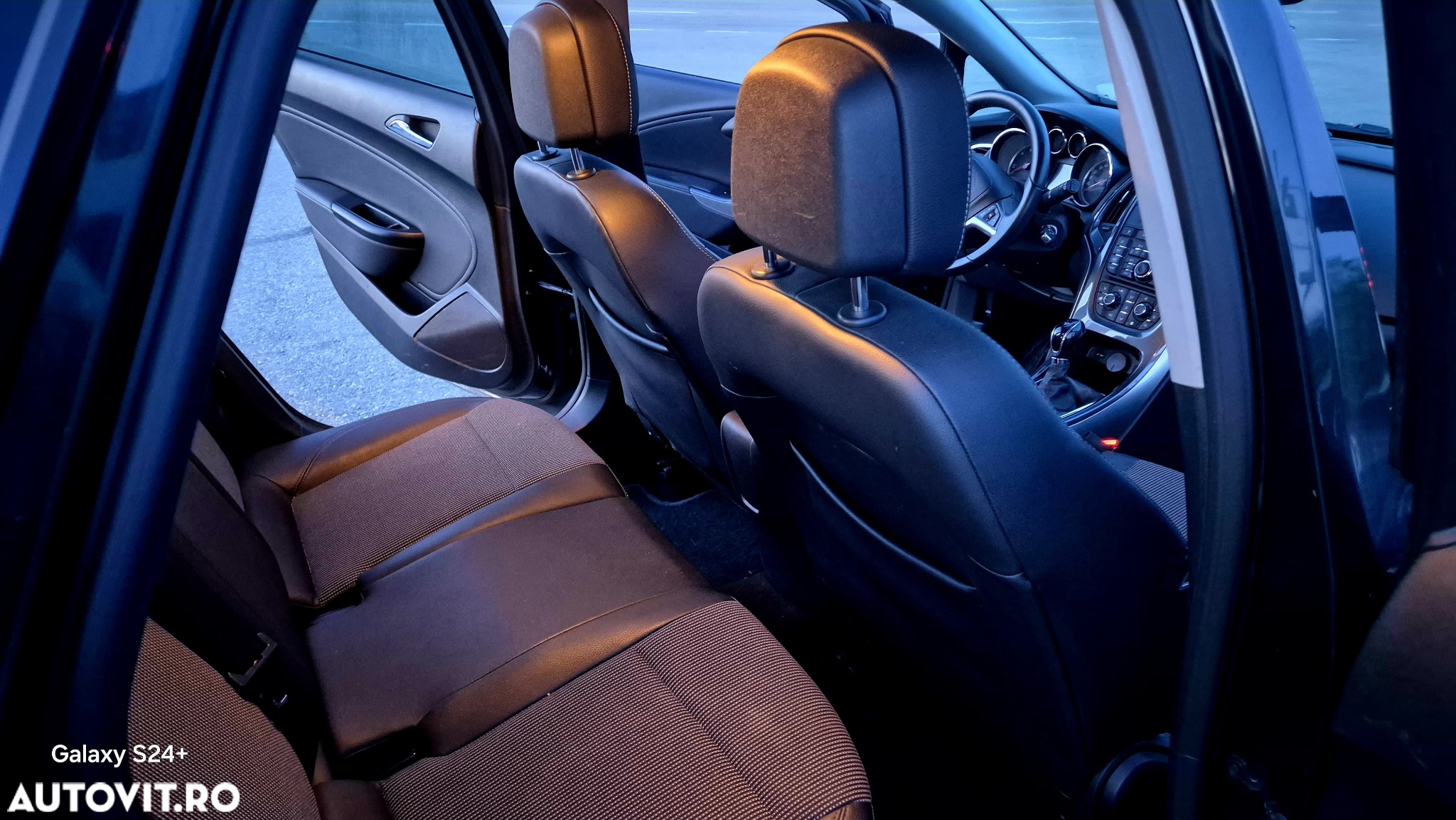 Opel Astra - 11