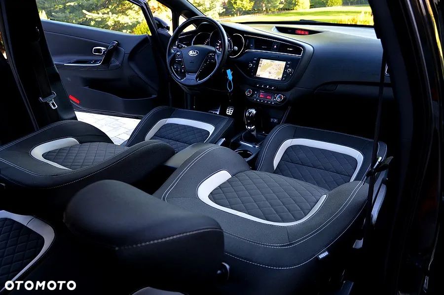 Kia Ceed 1.0 T-GDI Business Line Plus - 27