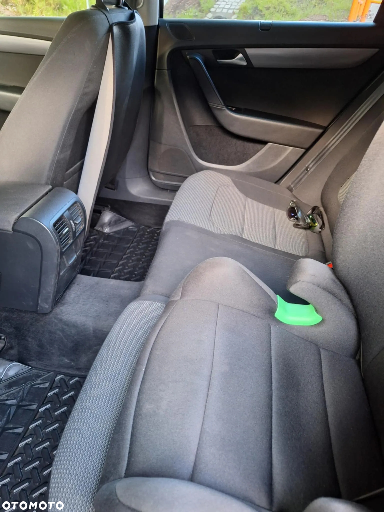 Volkswagen Passat 2.0 TDI BlueMotion Technology Comfortline - 7