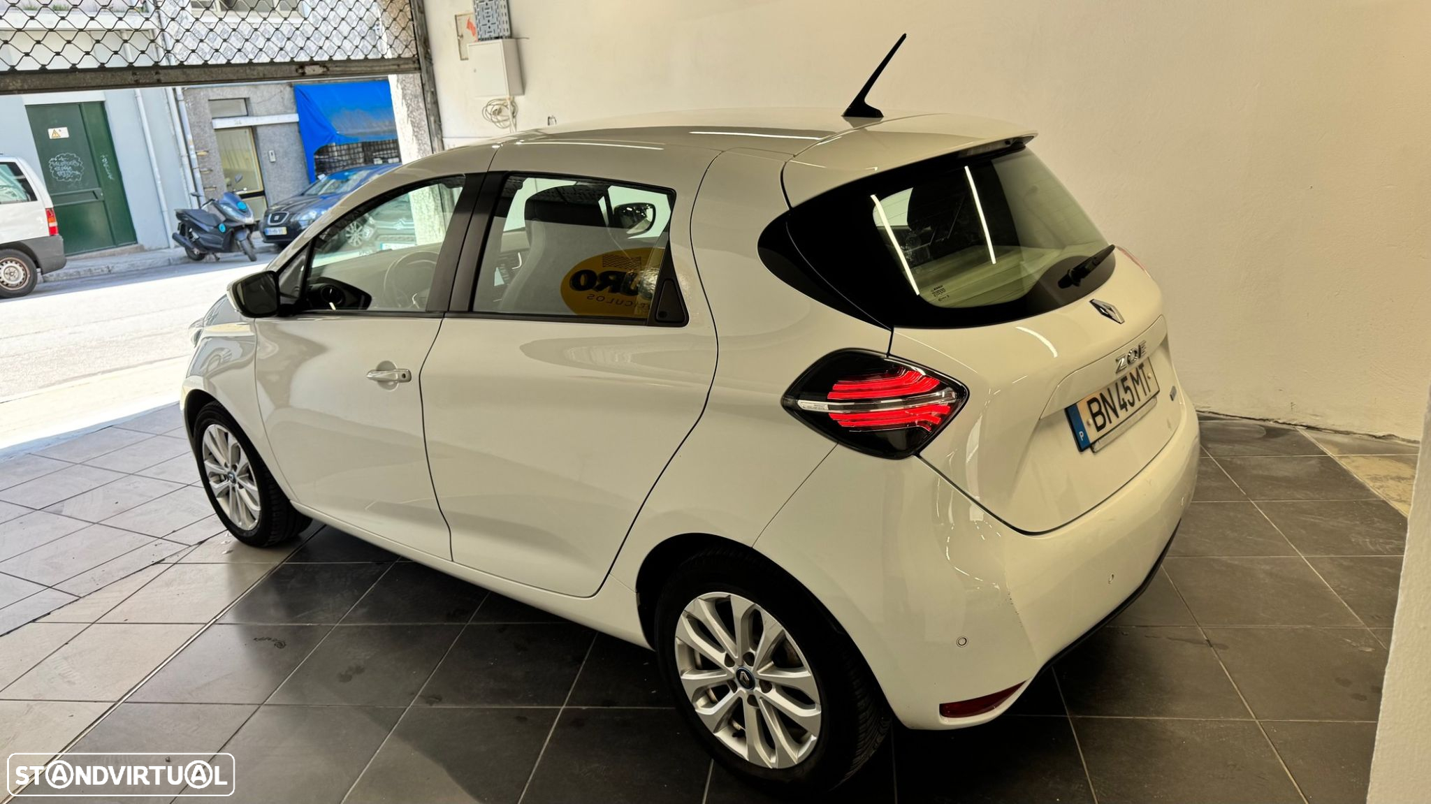 Renault Zoe - 17