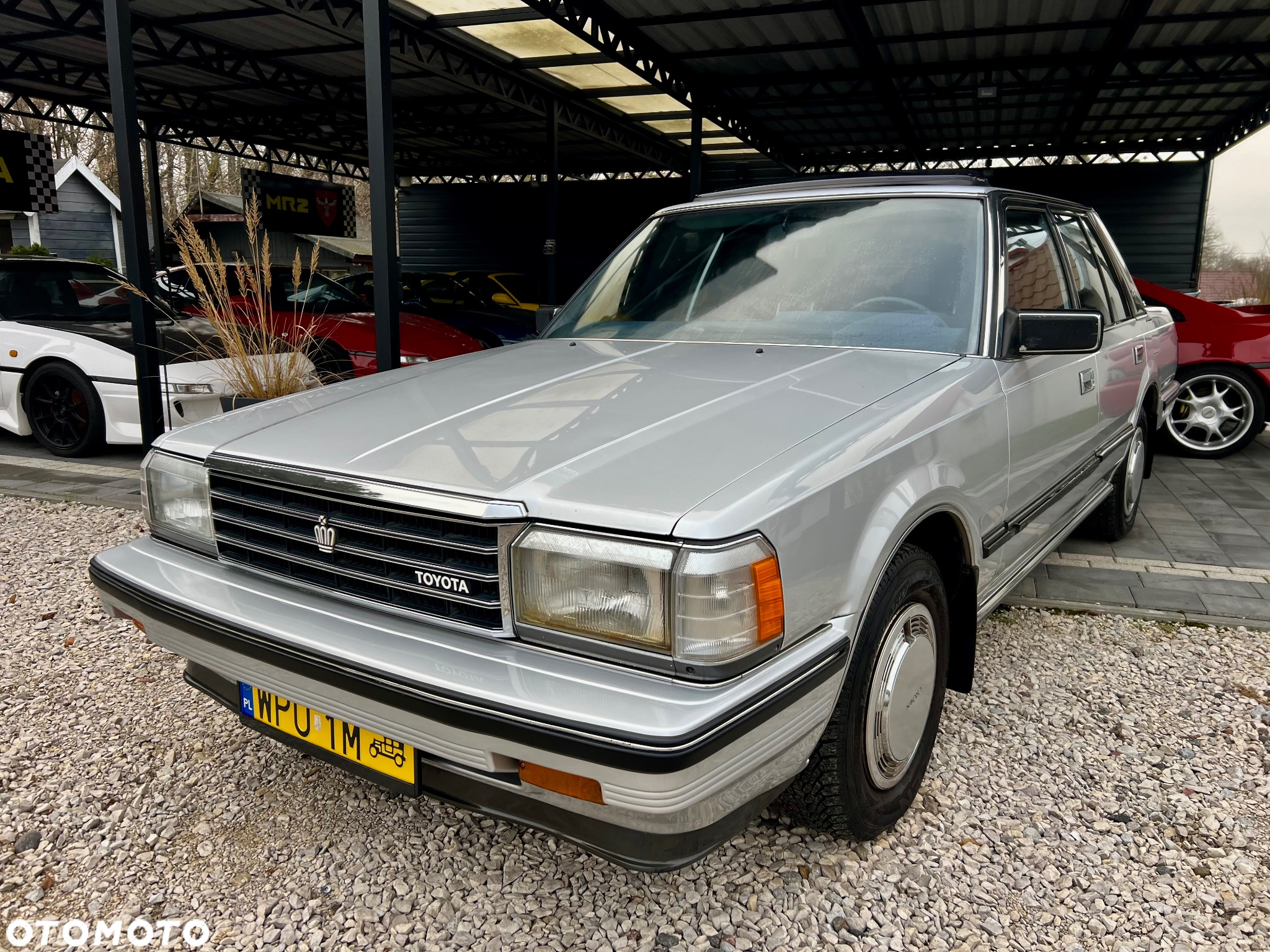 Toyota Crown - 9