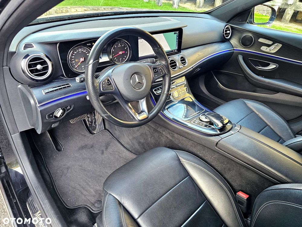 Mercedes-Benz Klasa E 200 9G-TRONIC - 8