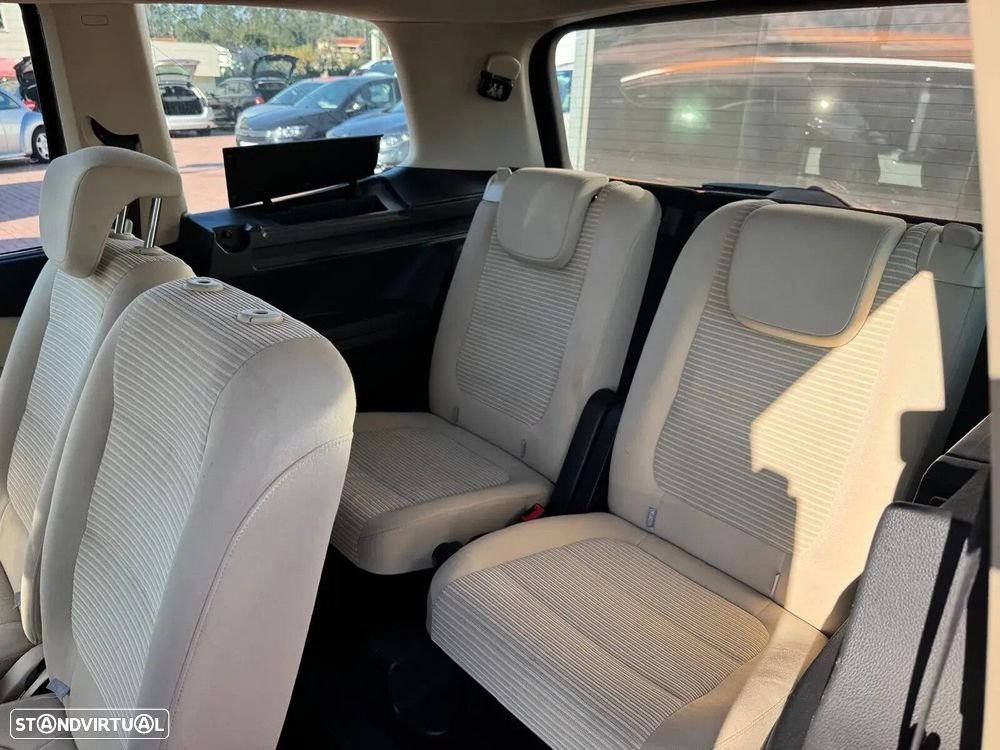 SEAT Alhambra - 18