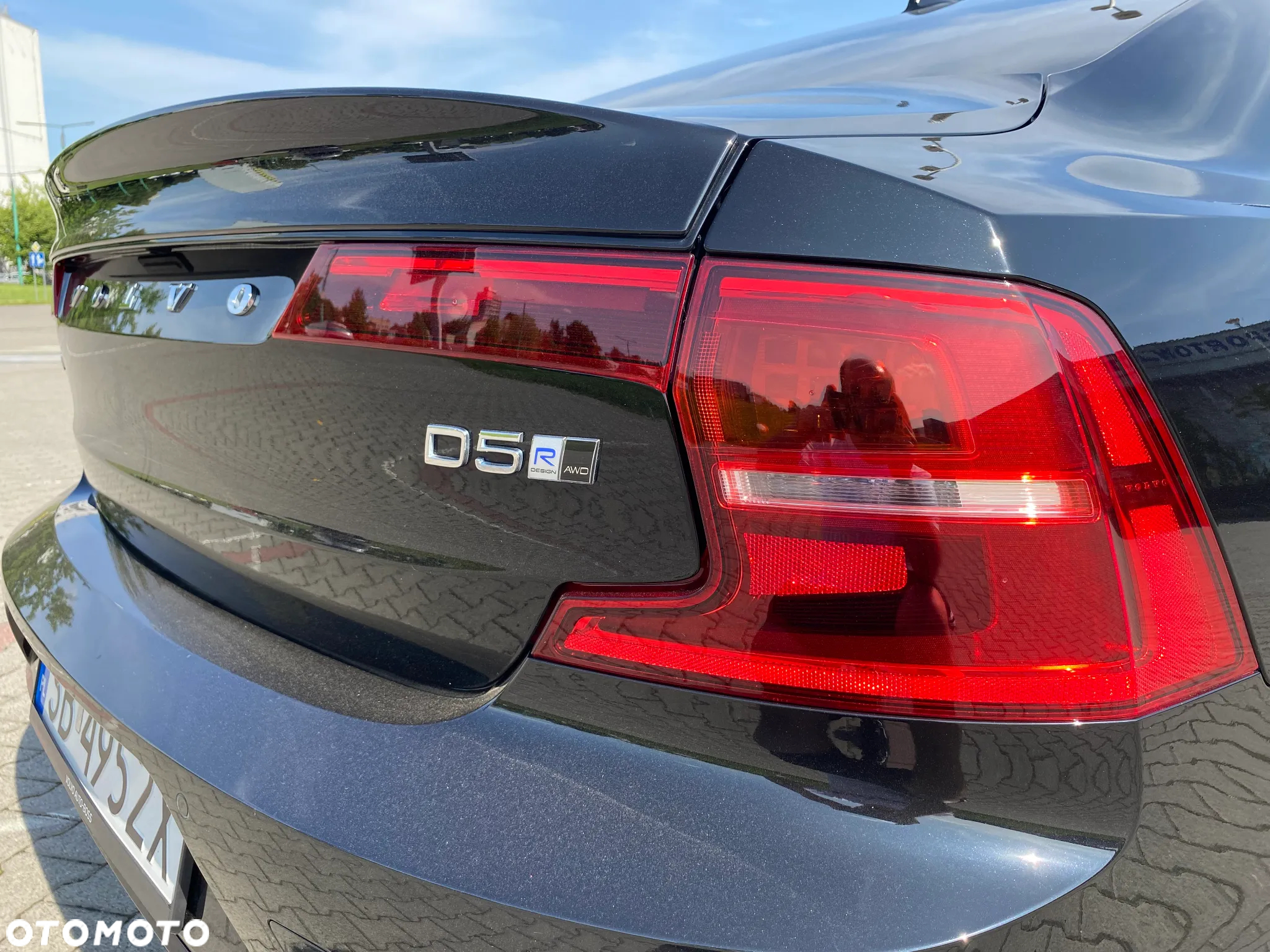 Volvo S90 D5 AWD R-Design - 11