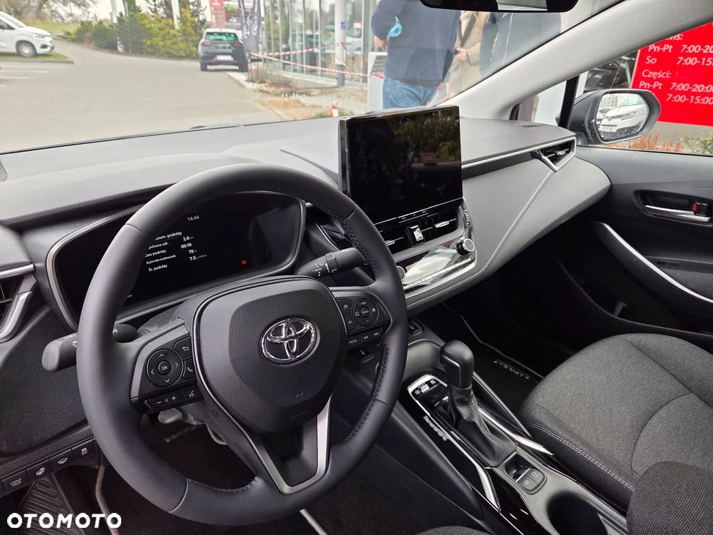 Toyota Corolla - 9