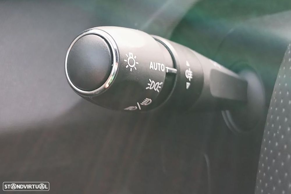 Peugeot E-408 58 kWh GT - 12