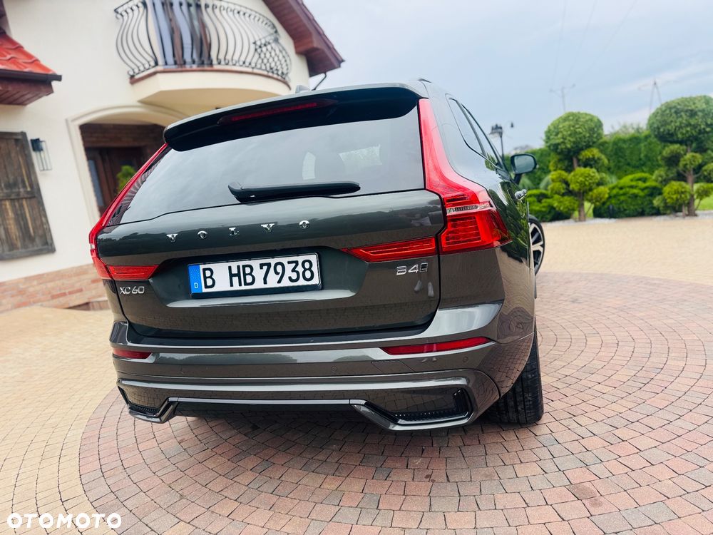 Volvo XC 60 B4 D AWD Geartronic RDesign - 31