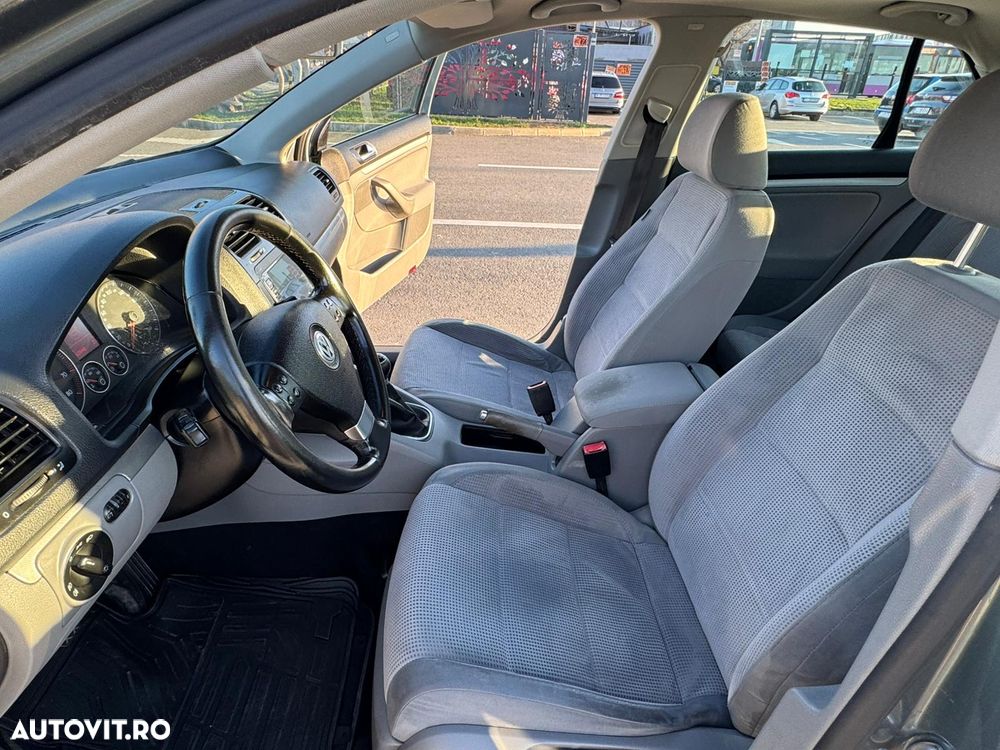 Volkswagen Jetta 1.6 Comfortline - 2