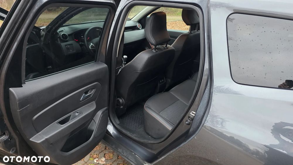 Dacia Duster 1.3 TCe Extreme 4WD - 8