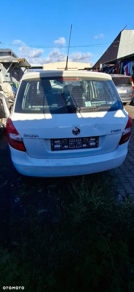 Skoda fabia  2014 r 1,6 tdi CAYA na części - 9