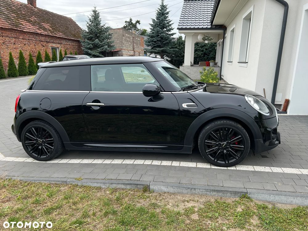 MINI ONE Standard - 3