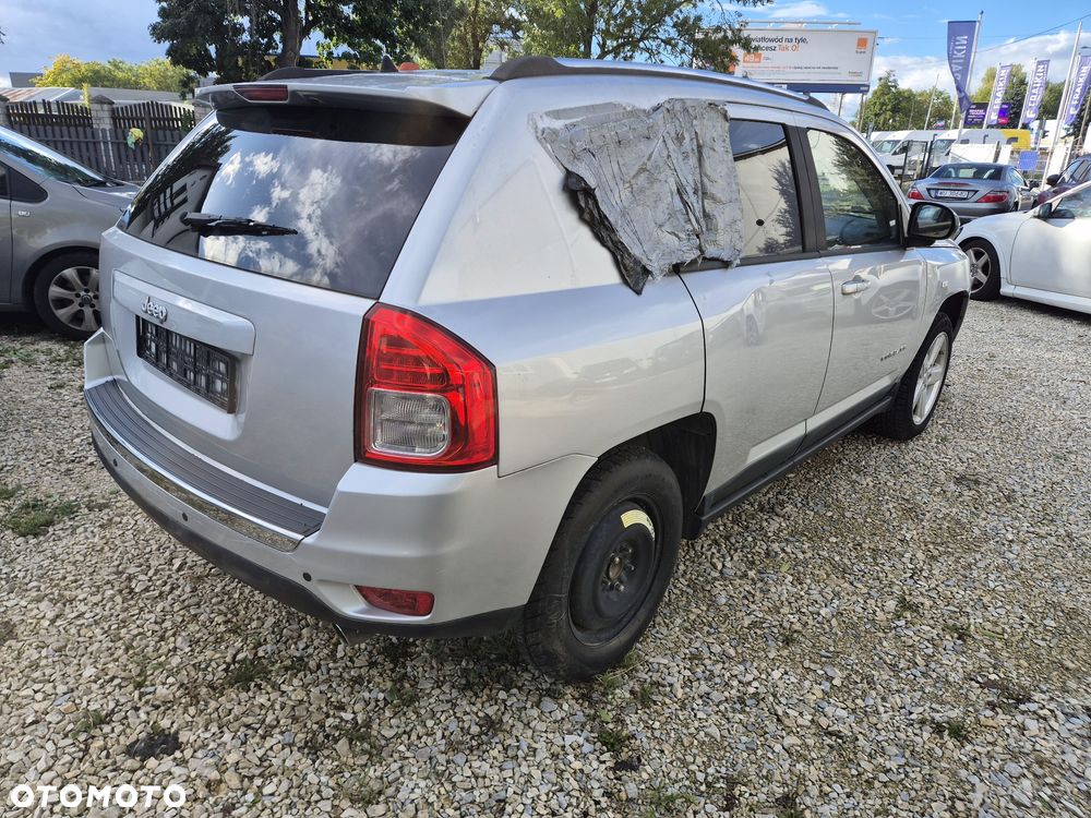 Jeep Compass 2011 photo 5
