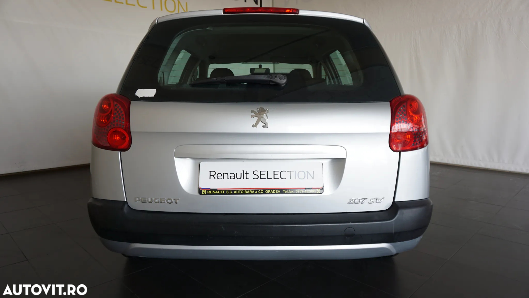 Peugeot 207 1.6 HDI FAP Allure - 5