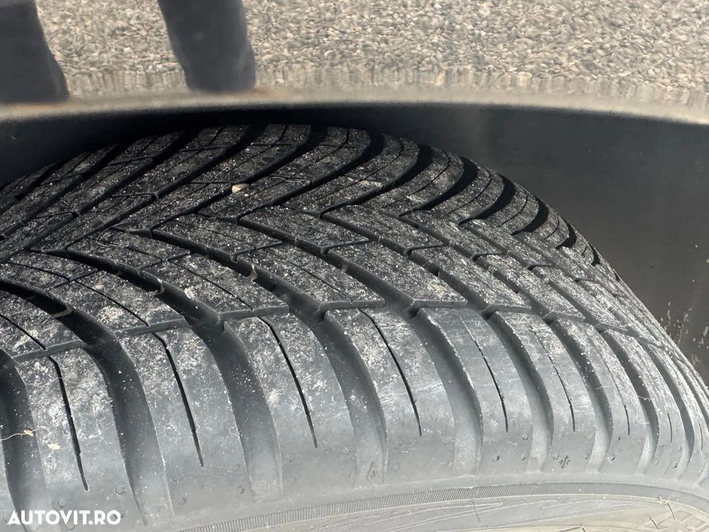 Mercedes-Benz VITO - 13