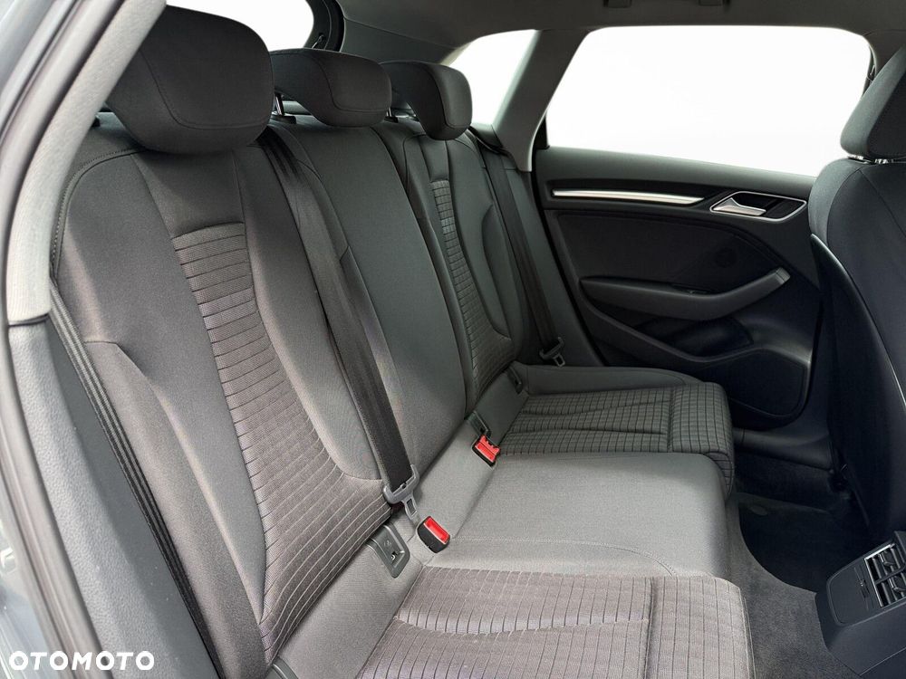 Audi A3 Sportback 35 TFSI mHEV S tronic - 29