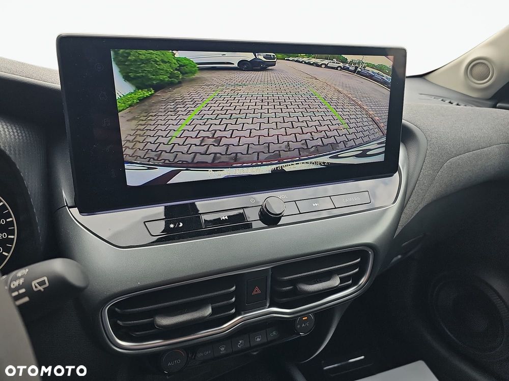 Nissan Juke 1.0 DIG-T Acenta DCT - 21