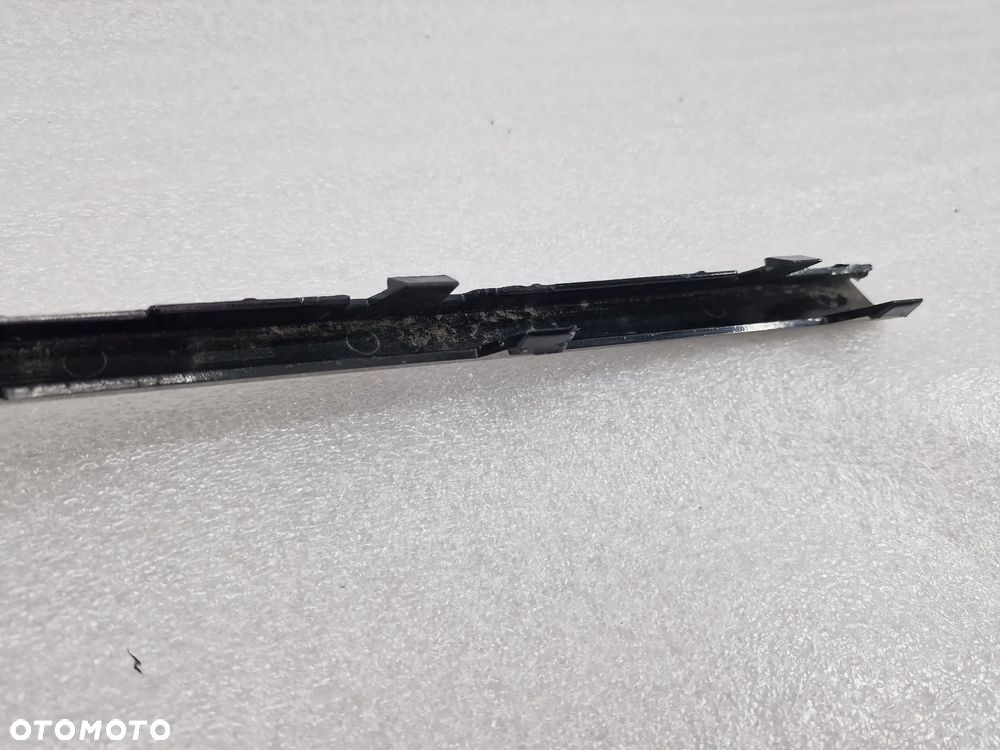 AUDI Q3 83A S-LINE 18- LISTWA / KRATKA / DEKOR ZDERZAKA PRZEDNIEGO PRZÓD , NR 83A807663 , NR AUKCJI KR409 - 10