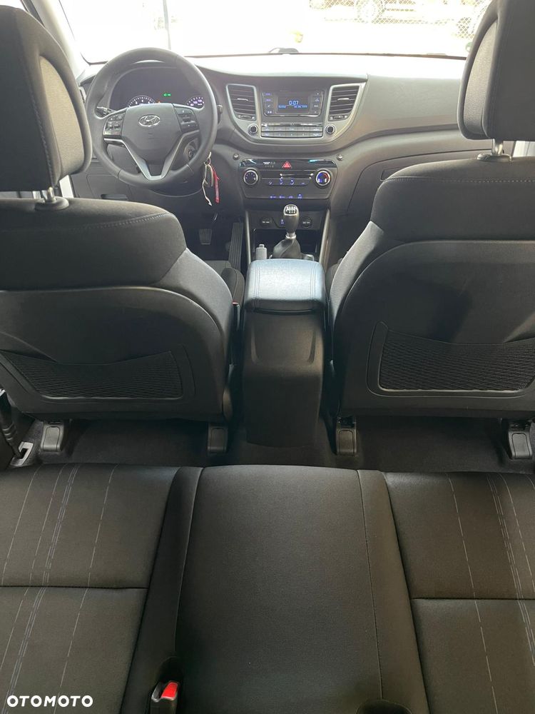 Hyundai Tucson blue 1.6 GDi 2WD Navi - 23