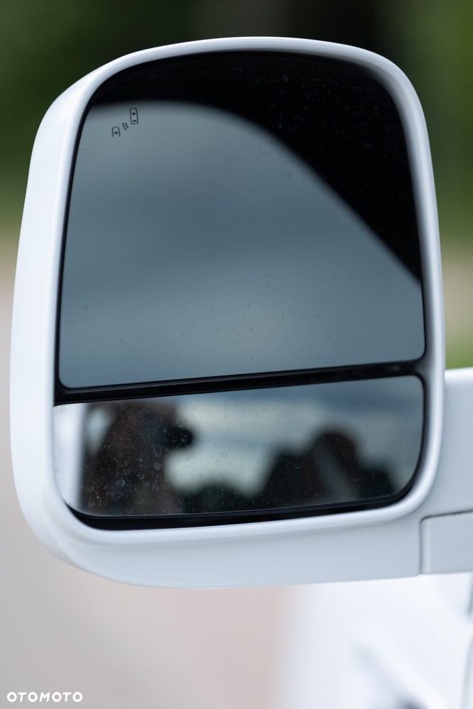 GMC Savana - 6