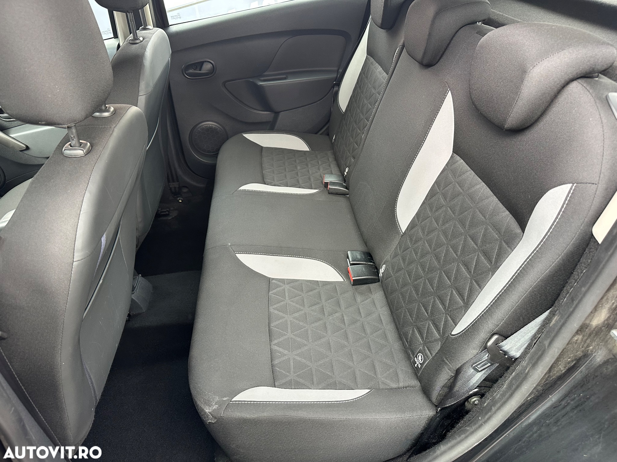 Dacia Sandero Stepway 1.5 Blue dCi Prestige - 9
