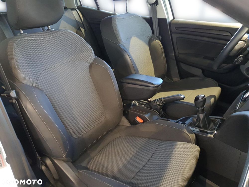 Renault Megane 1.3 TCe FAP Zen - 25