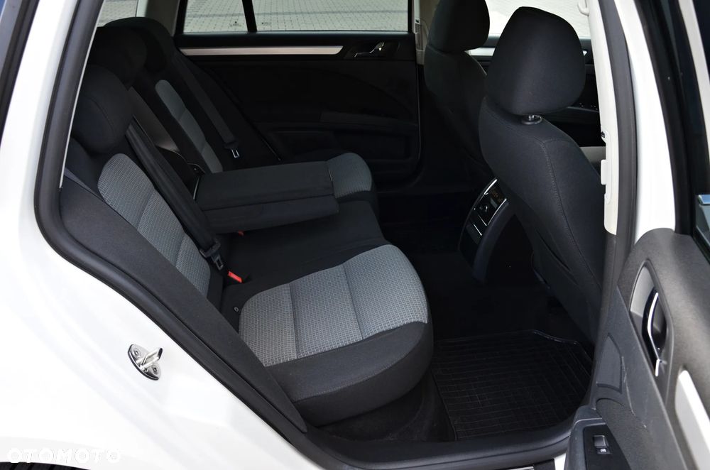 Skoda Superb 2.0 TDI Comfort - 34