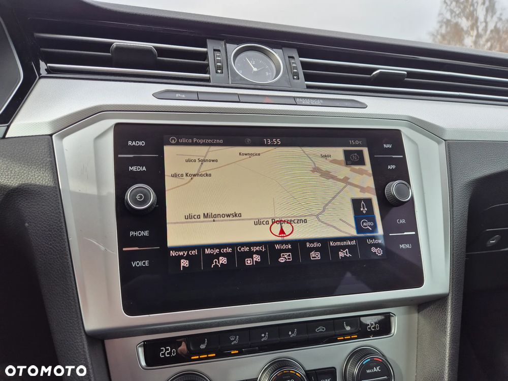 Volkswagen Passat - 10