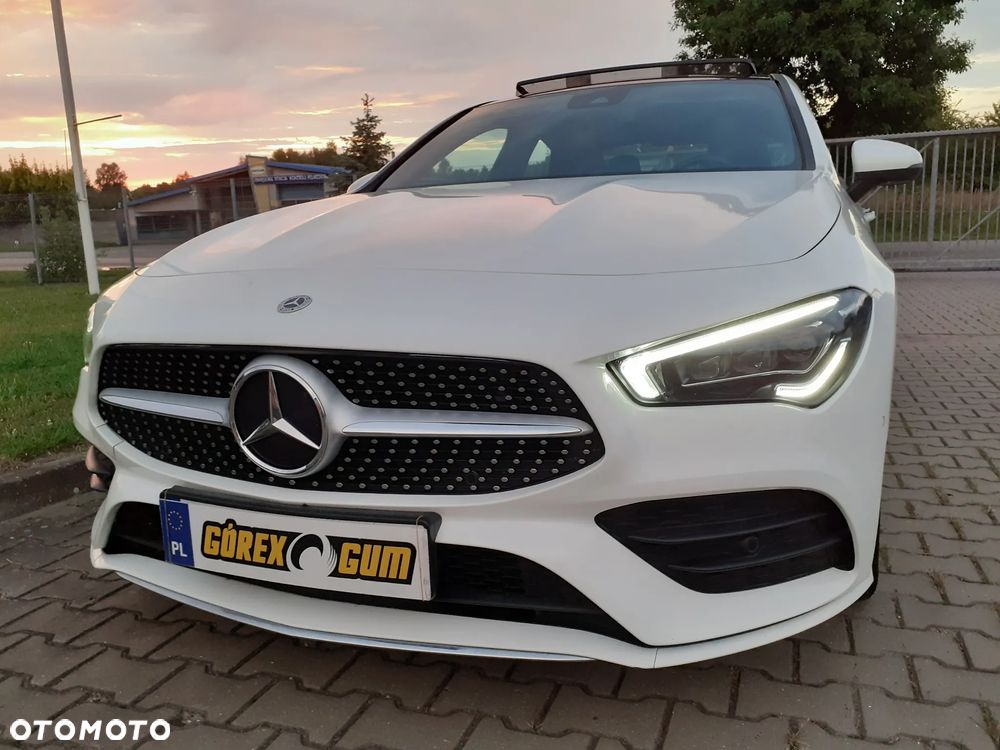 Mercedes-Benz CLA 200 7G-DCT - 15