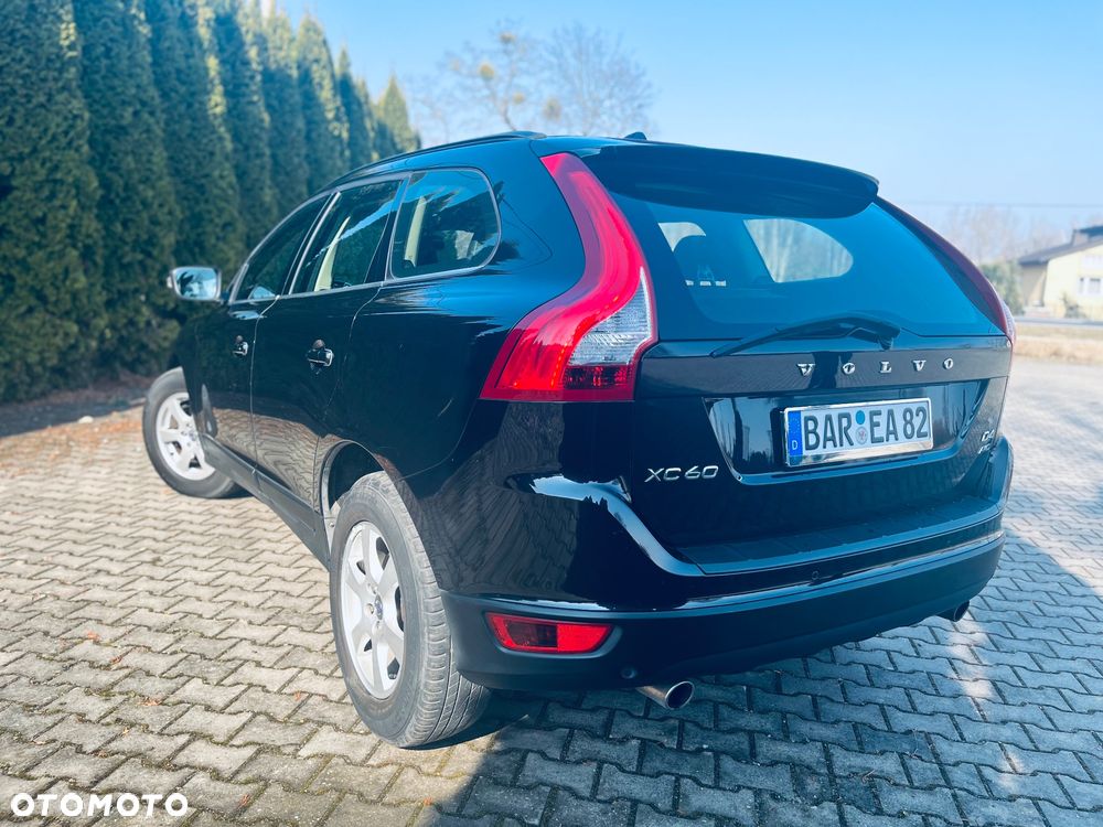 Volvo XC 60 D4 AWD Edition Pro - 12
