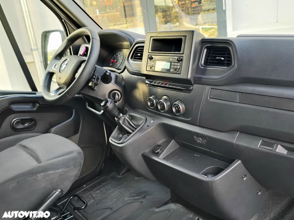 Renault Master - 10