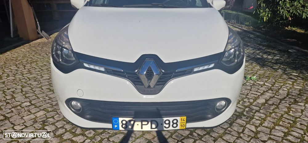 Renault Clio - 21